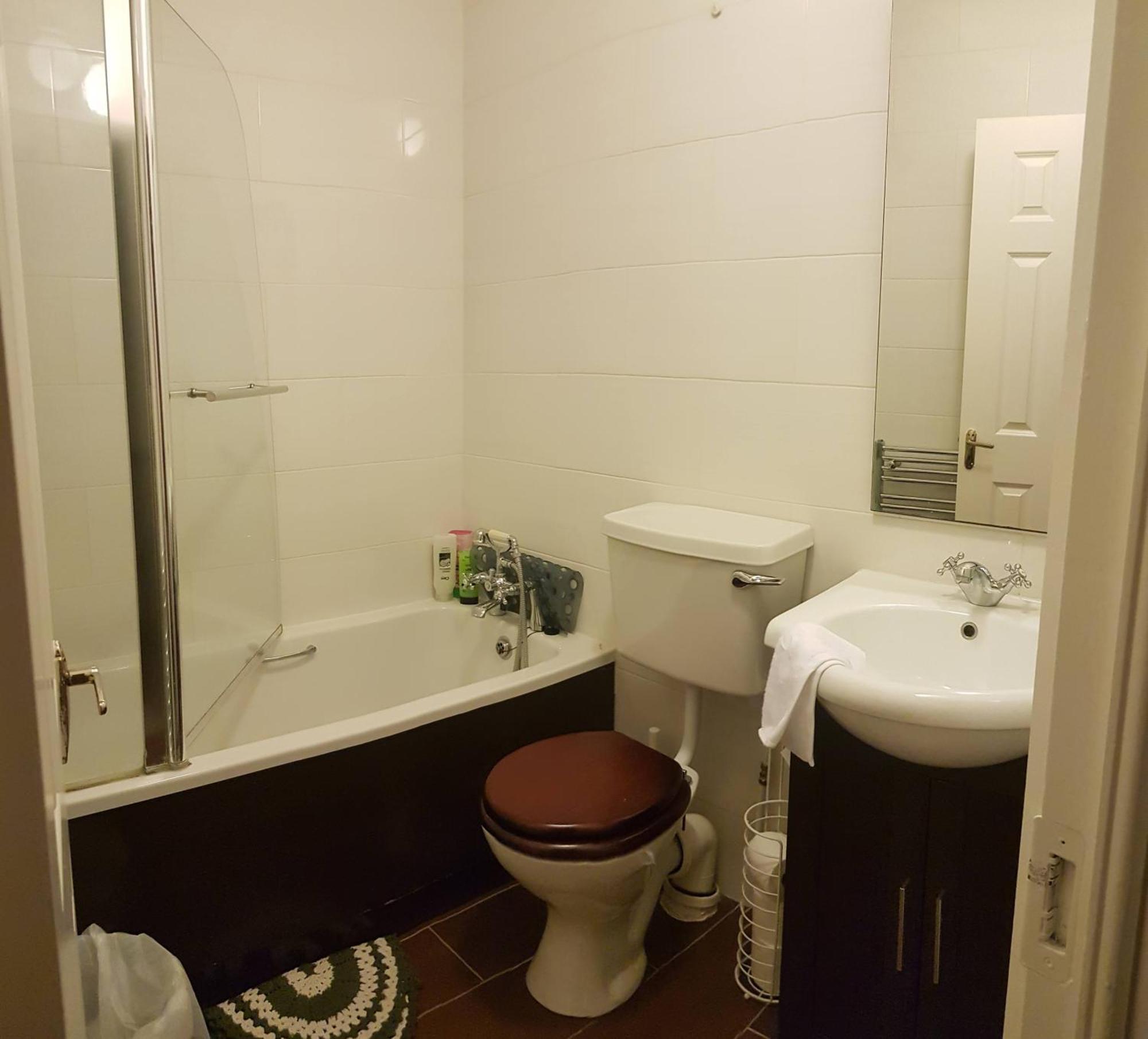 3 Bedroom 3 Bathroom House, Dublin ルーカン エクステリア 写真