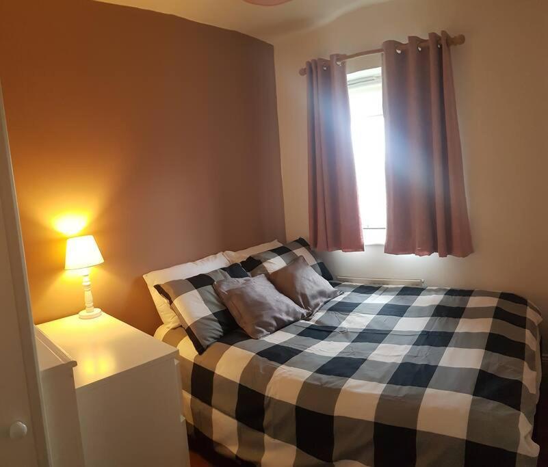 3 Bedroom 3 Bathroom House, Dublin ルーカン エクステリア 写真
